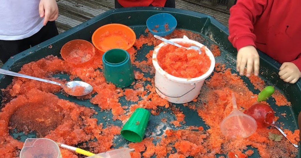 Lesson 1_ Understanding the Early Years Foundation Stage (EYFS) Framework photo 1 social